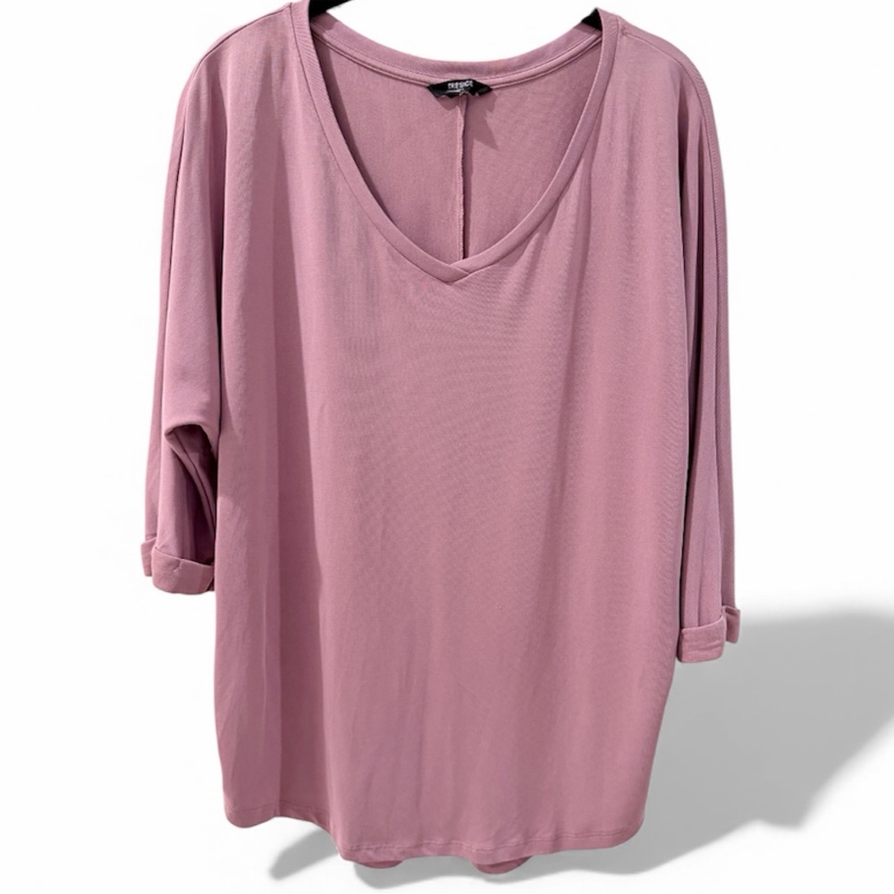Tresics Dusty Pink 3/4 Sleeve V-Neck Top